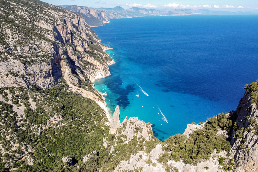 Punta Salinas veduta su Punta Caroddi Goloritzè