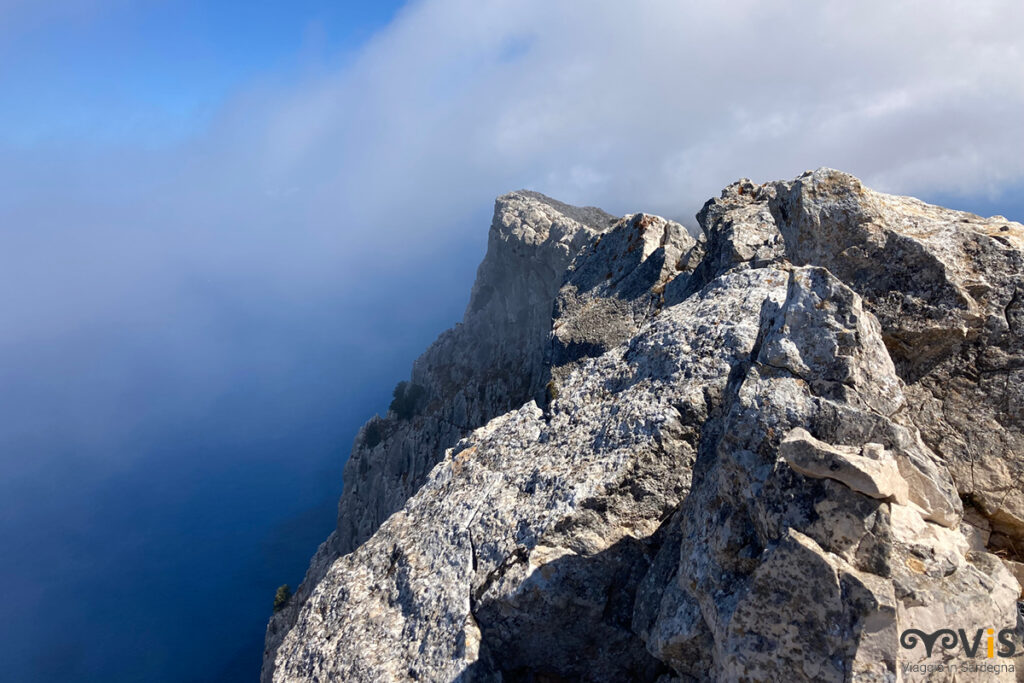 Punta Cannone in una giornata nuvolosa