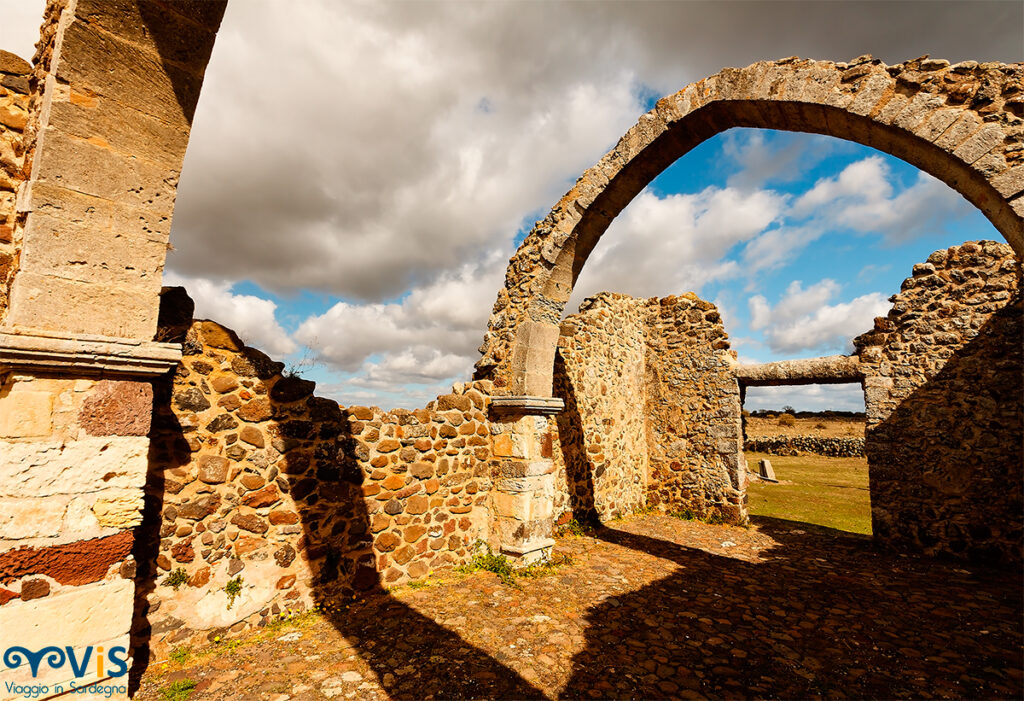Ruderi della chiesa di san simeone bonorva
