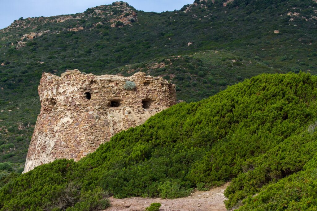 Torre Blanca o Airadu di Porto Ferro