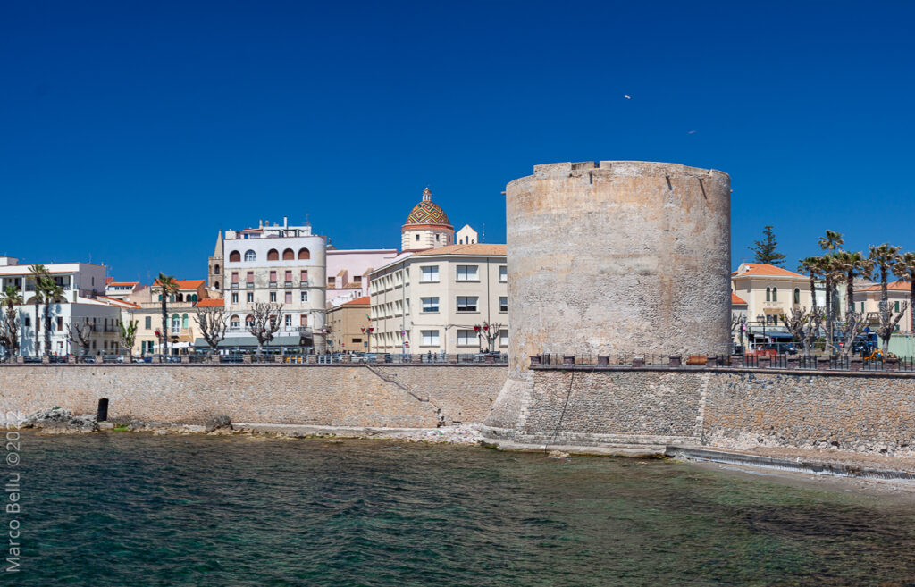 Alghero e la sua passeggiata sul lungo mare