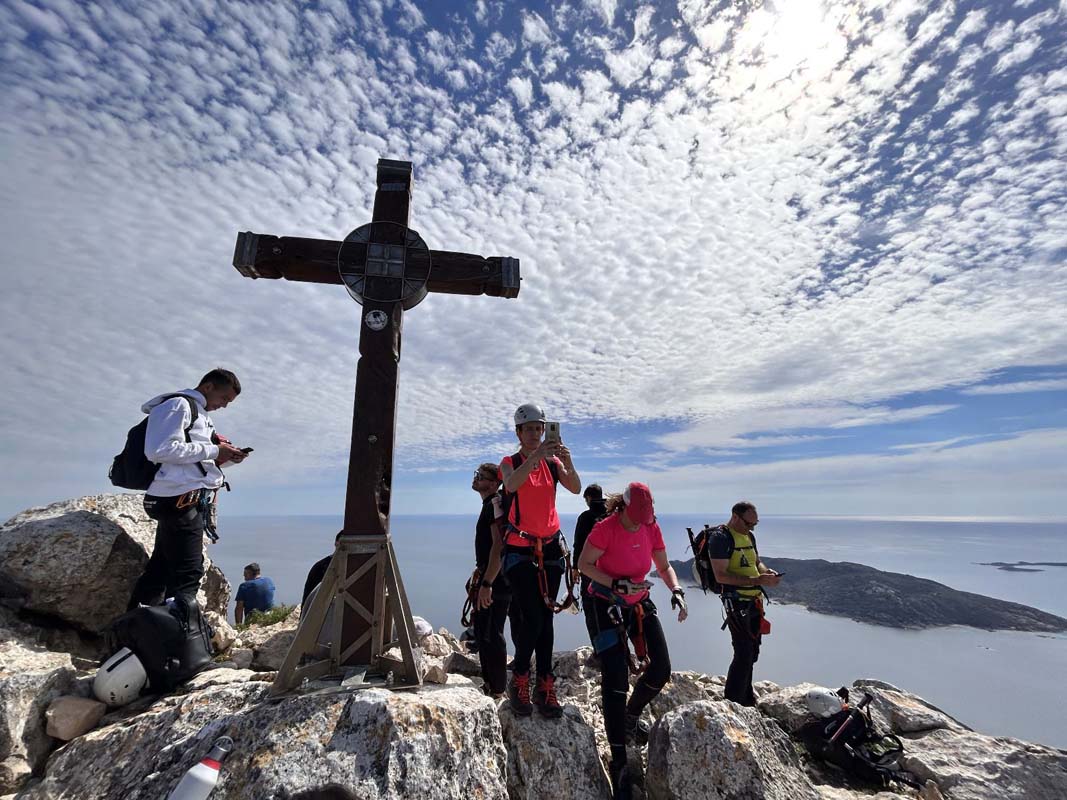 Trekking a tavolara con guida