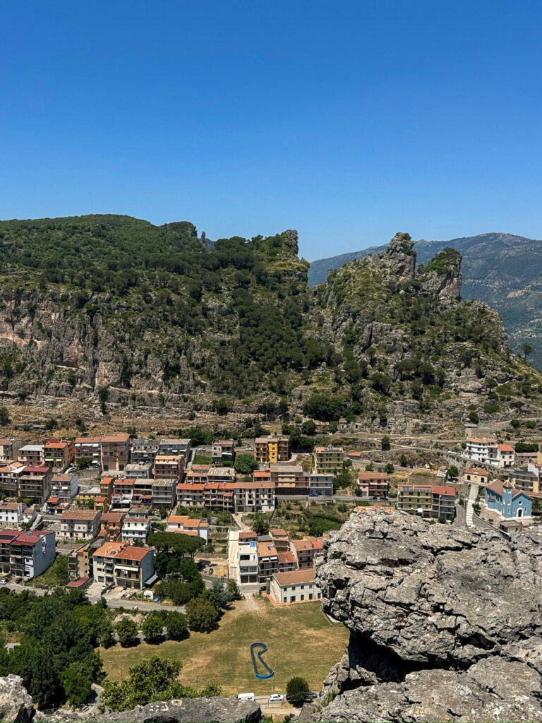 Panorama Ulassai all'uscita della ferrata